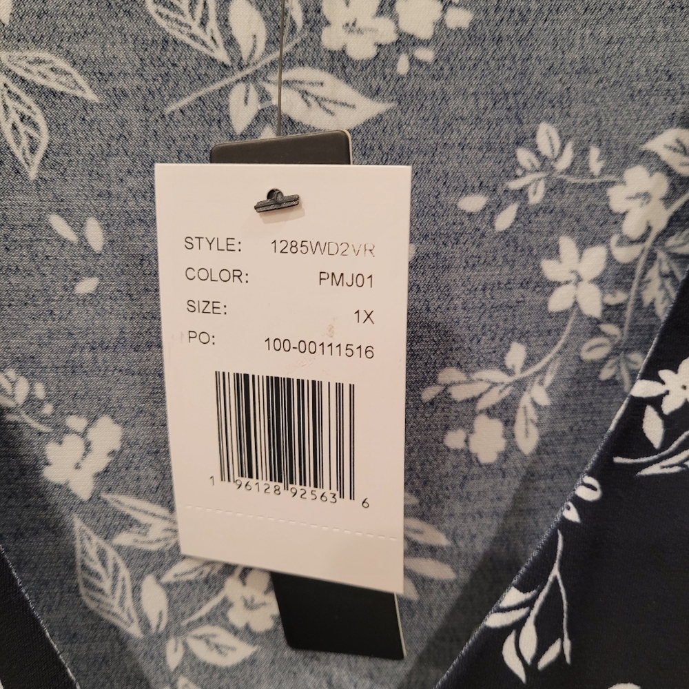 NWT Violets & Roses Shirt - Picture 3 of 9